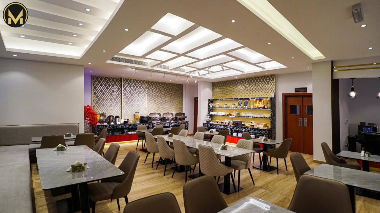 Muscat Express Hotel Eksteriør billede